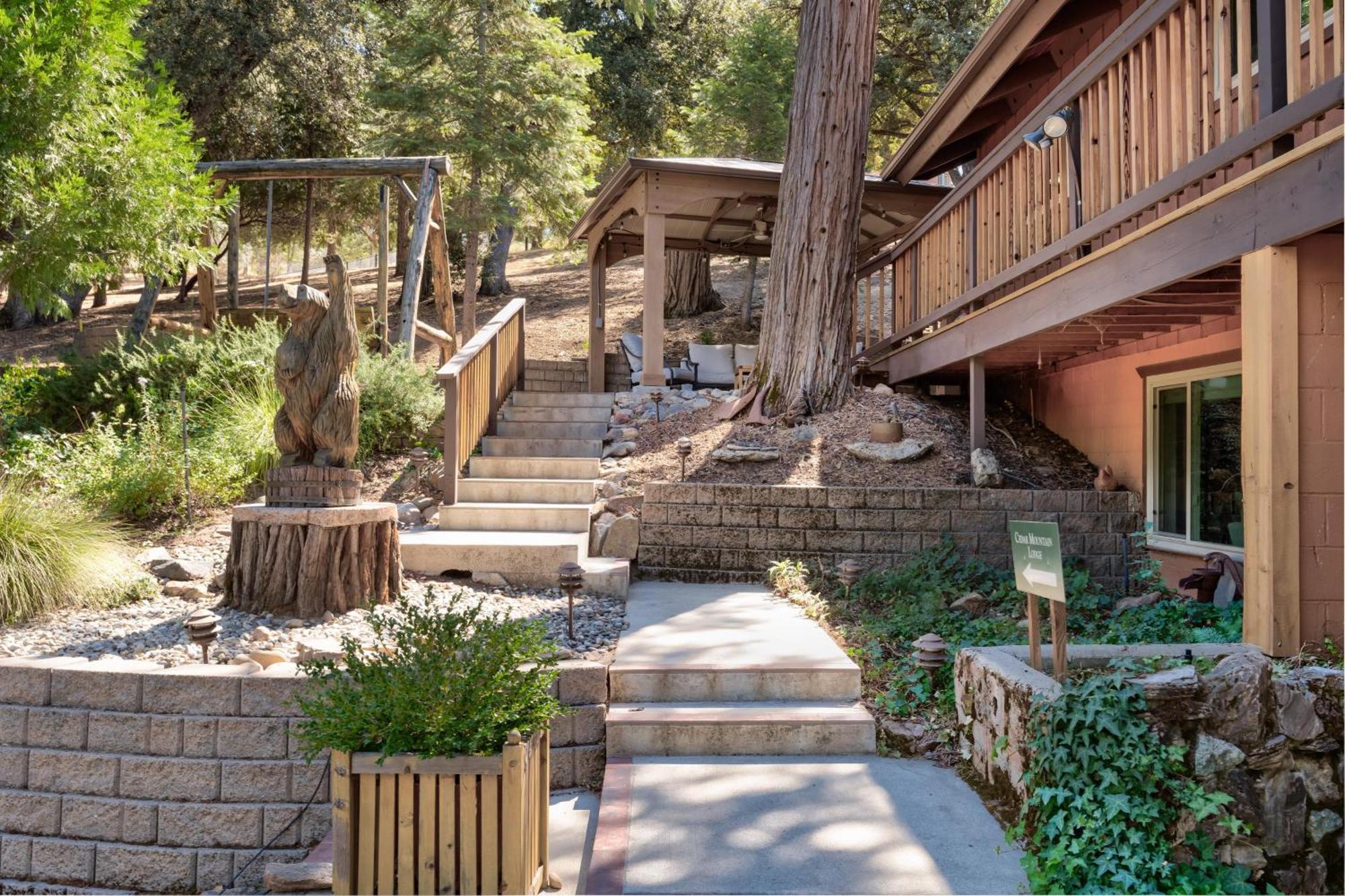 Cedar Mountain Lodge オークハースト エクステリア 写真